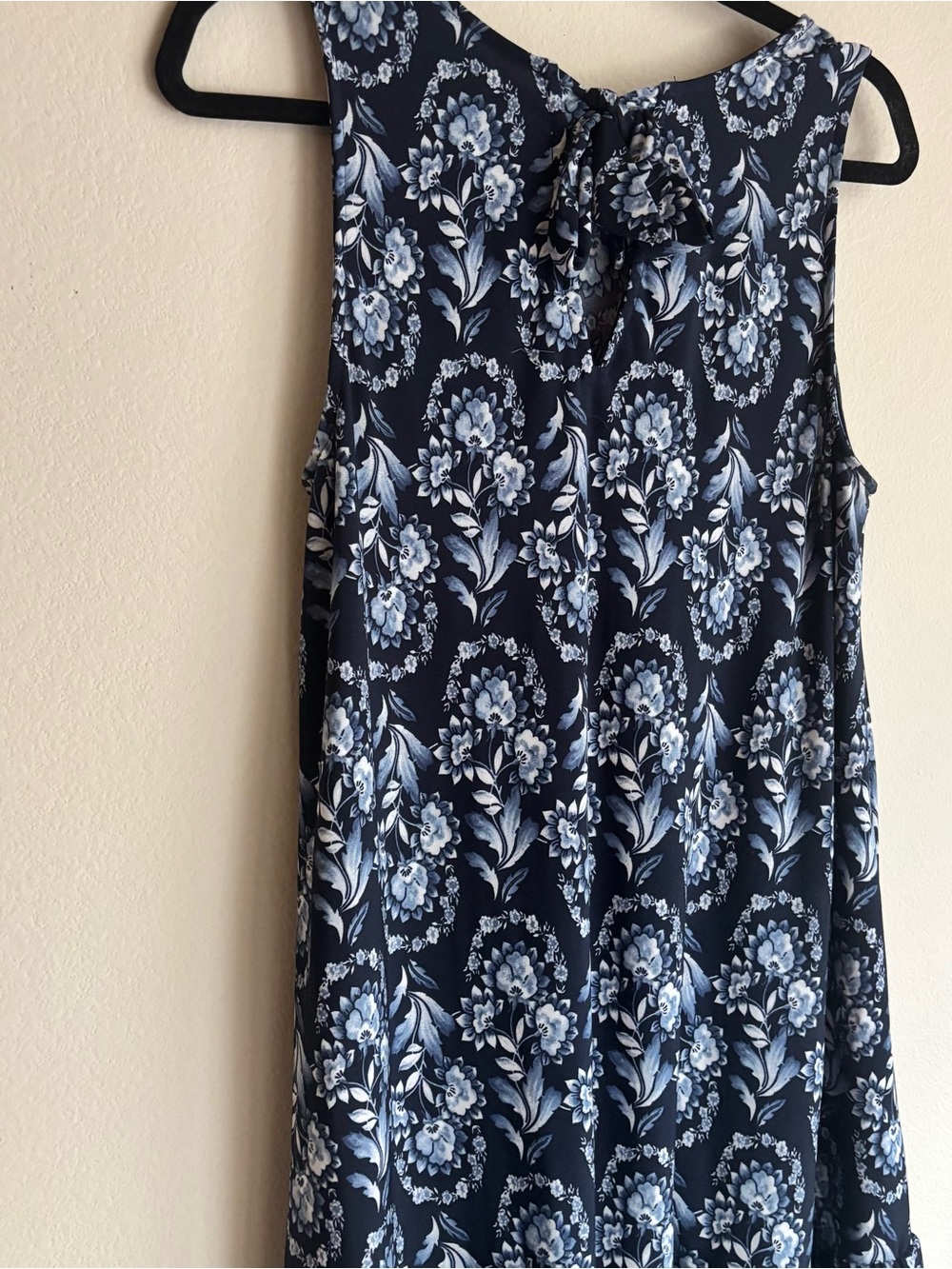 LOFT Black Blue Floral Sleeveless Knee Length Dress Size Small - Picture 7 of 9